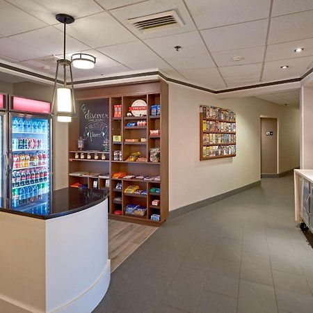 Hampton Inn Lancaster Fertility Bagian luar foto