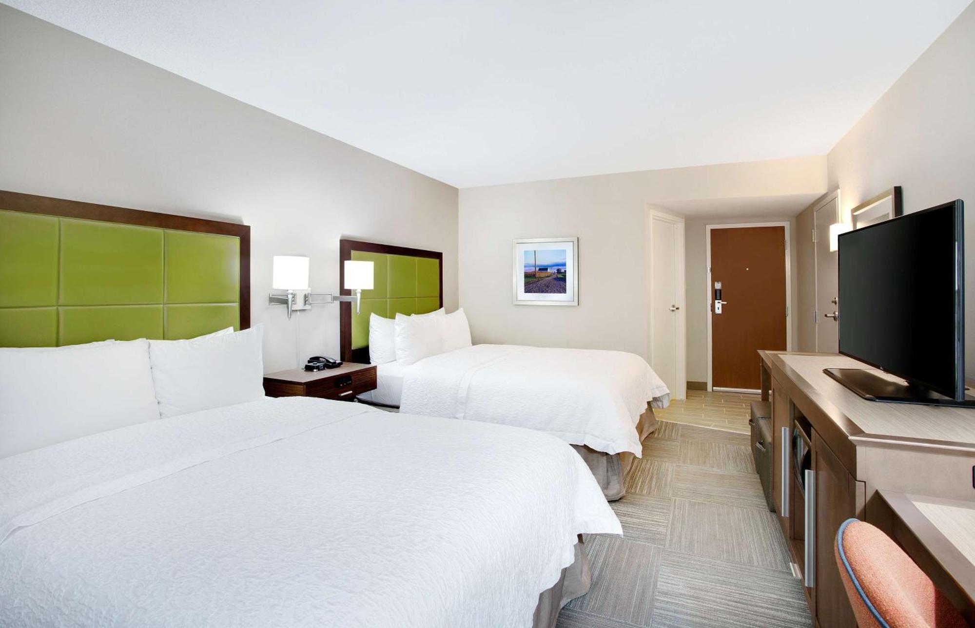 Hampton Inn Lancaster Fertility Bagian luar foto