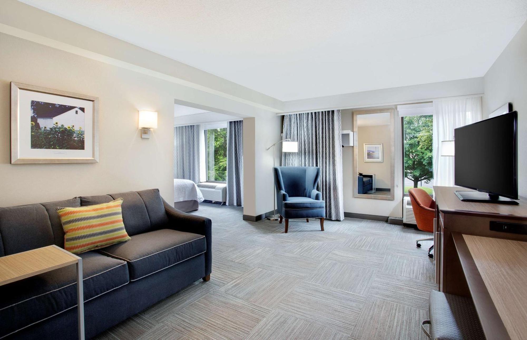 Hampton Inn Lancaster Fertility Bagian luar foto
