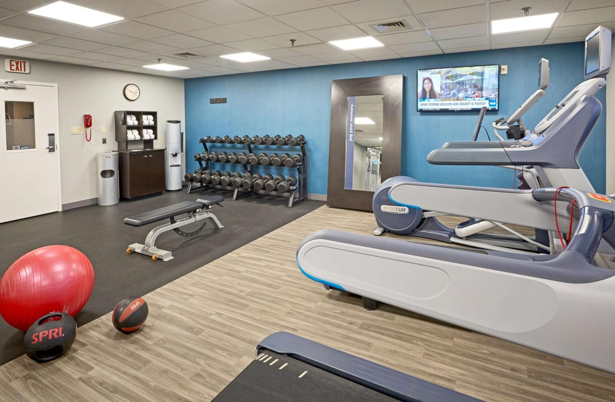 Hampton Inn Lancaster Fertility Bagian luar foto