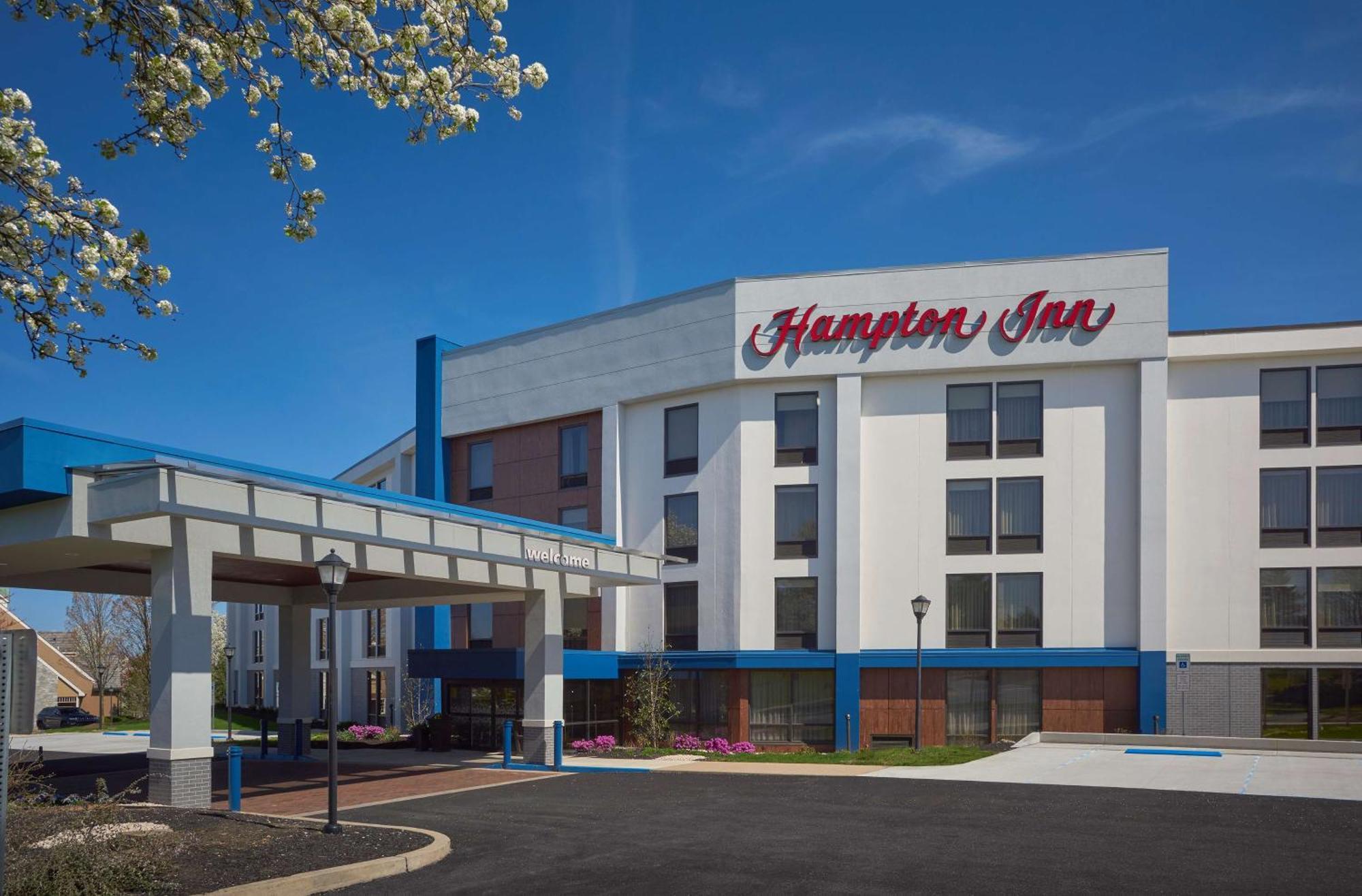 Hampton Inn Lancaster Fertility Bagian luar foto