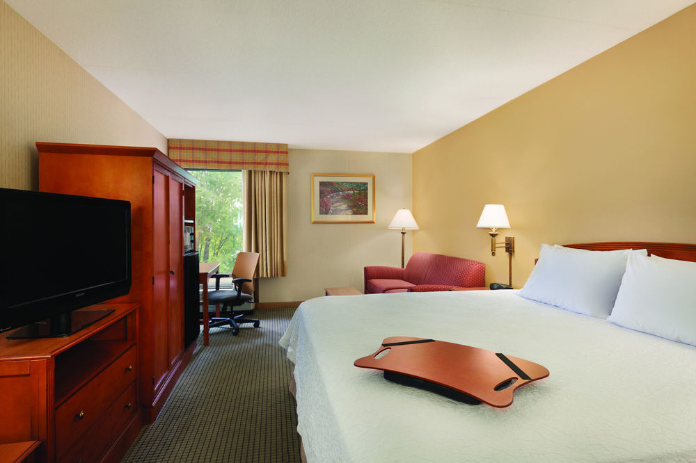 Hampton Inn Lancaster Fertility Bagian luar foto