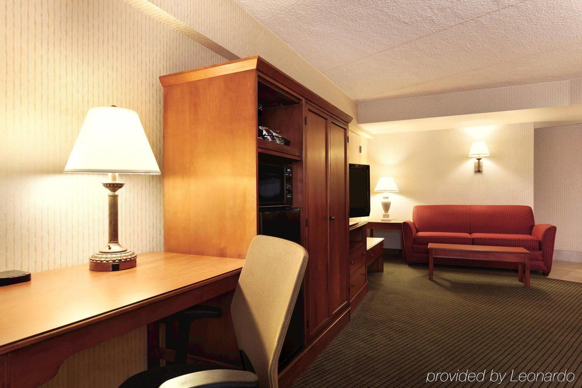 Hampton Inn Lancaster Fertility Bagian luar foto